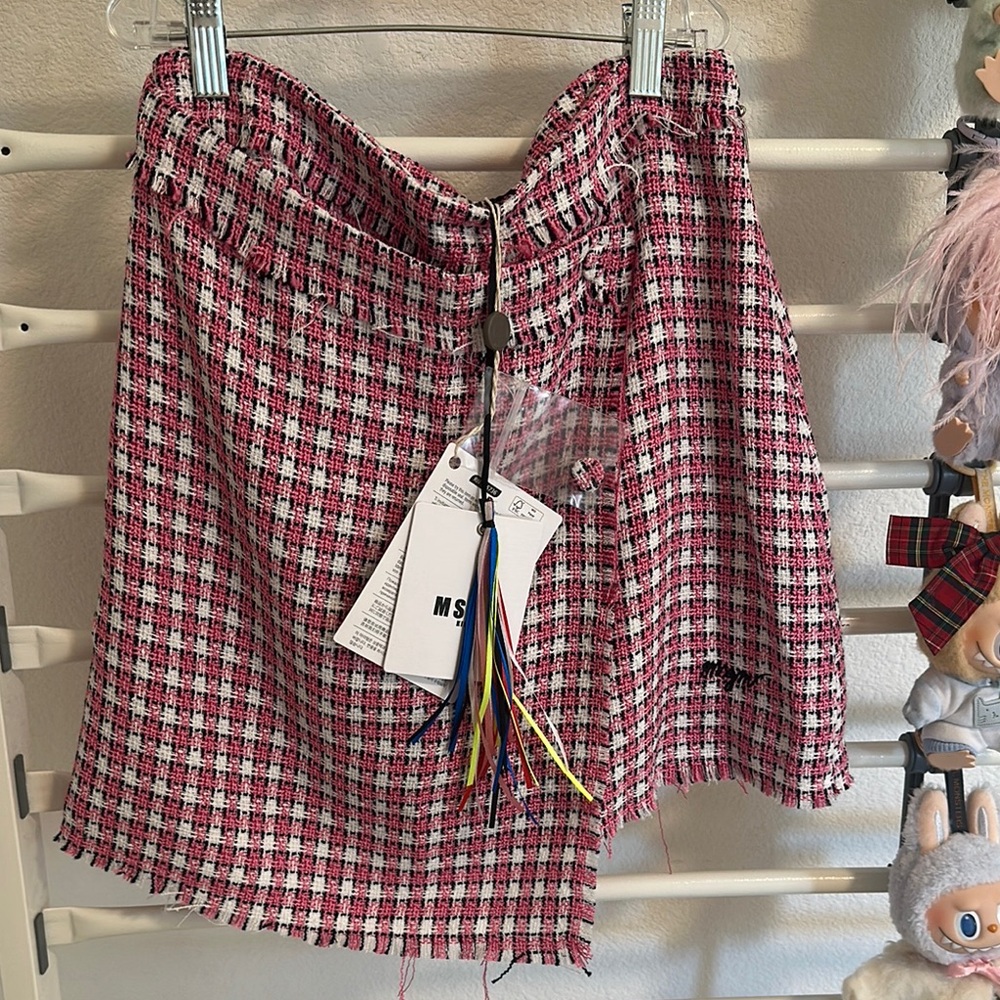 MSGM Women's Red and White Tweed Skirt